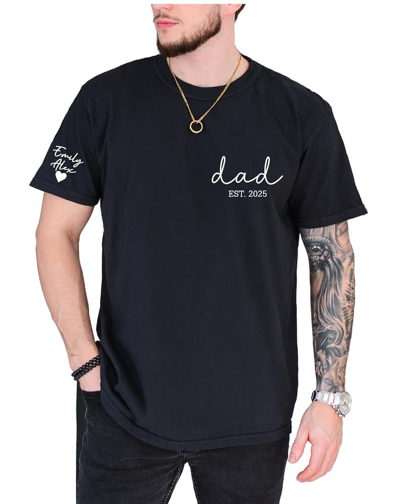 Personalized Dad T-Shirt for New Fathers - Customizable with Child's Name