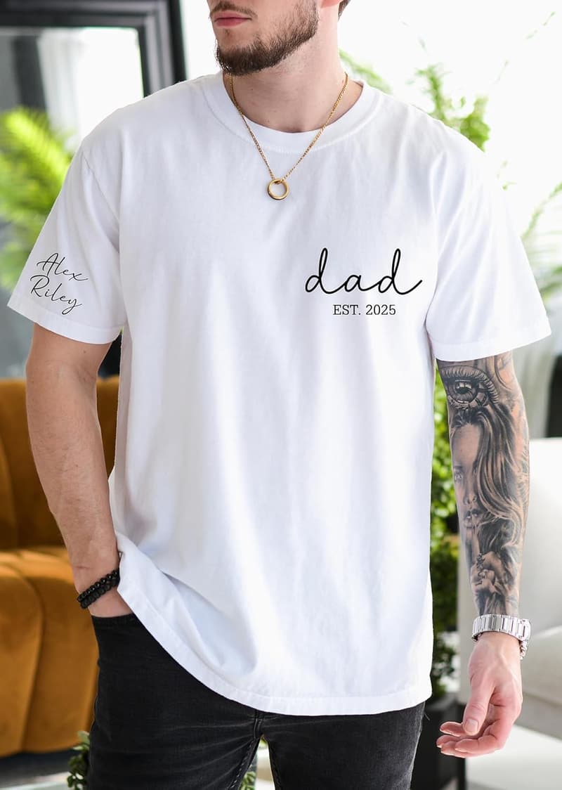 Personalized Dad T-Shirt for New Fathers - Customizable with Child's Name