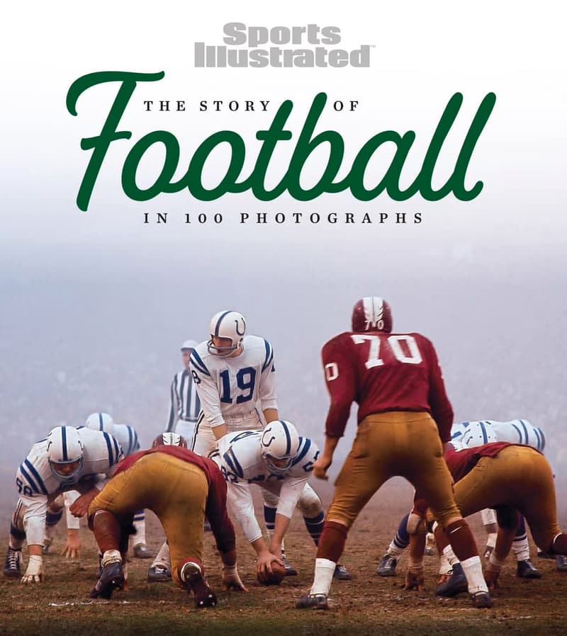 Football Through 100 Iconic Photographs