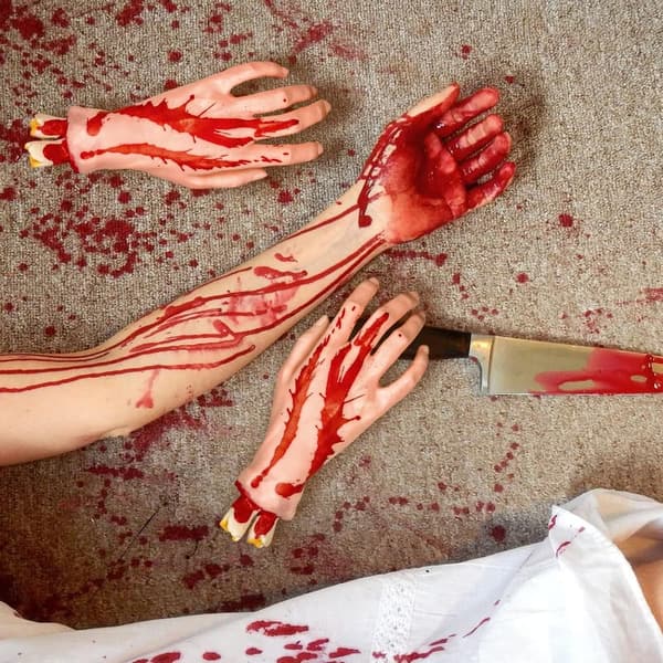 Scary Halloween Severed Hands & Feet Props Set, 4 Pieces