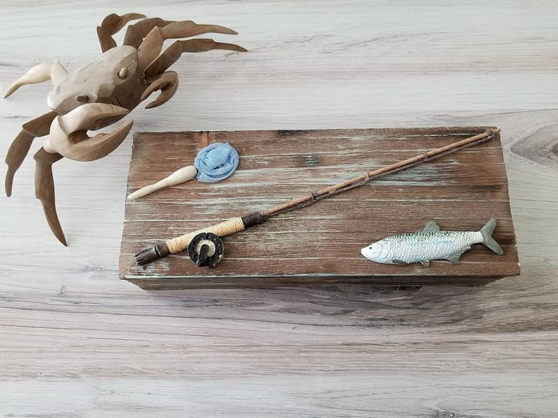 Rustic Wooden Keepsake Box for Dad - Perfect Gift for Father's Day