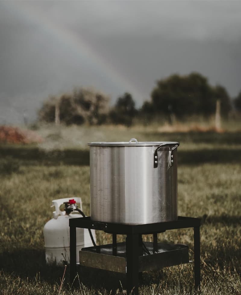 Outdoor Seafood Boil Kit with 60Qt Pot & Propane Burner