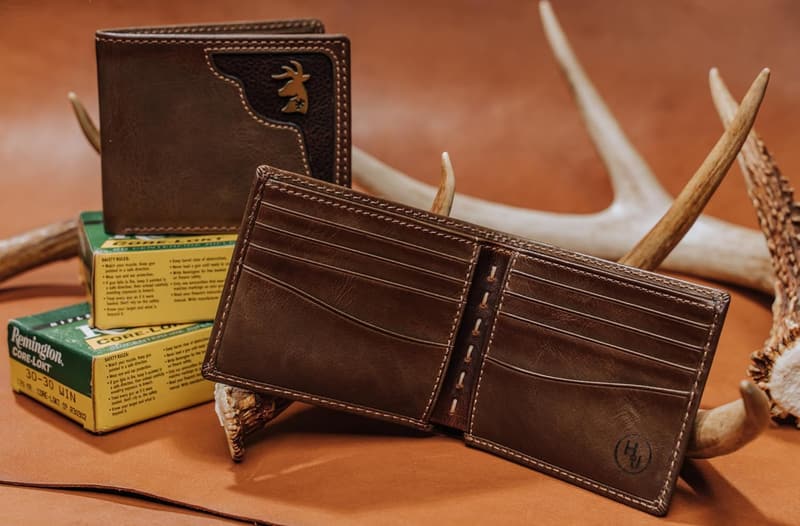 Deer Design Brown Leather Bifold Wallet for Men