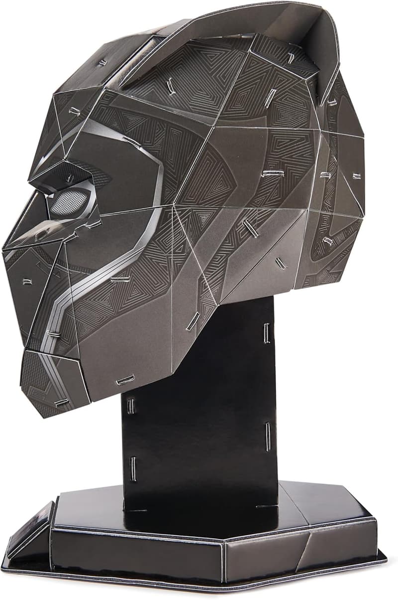 Marvel Black Panther 4D Puzzle Model Kit with Stand - 82 Pcs