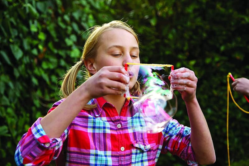 Bubble Science Kit for Kids: Make Your Own Bubble Mixture