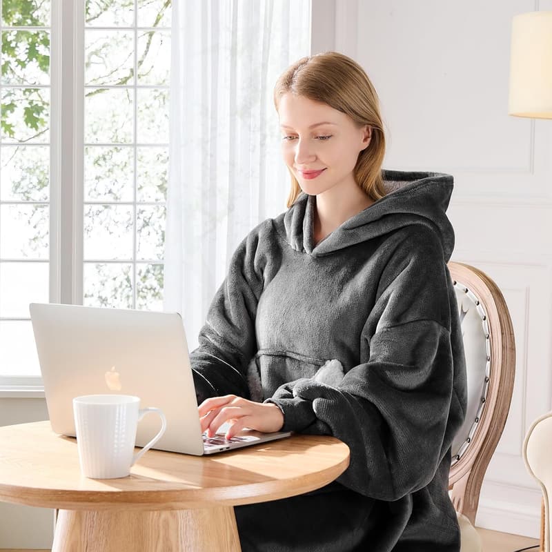 Oversized Sherpa Fleece Hoodie Blanket with Pockets