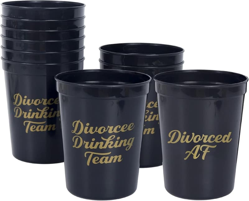 Divorce Party Plastic Cups - Pack of 10 Black Party Favors