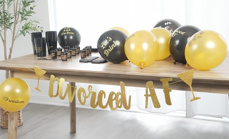 Divorce Party Kit - 30 Piece Decorations for Celebrations