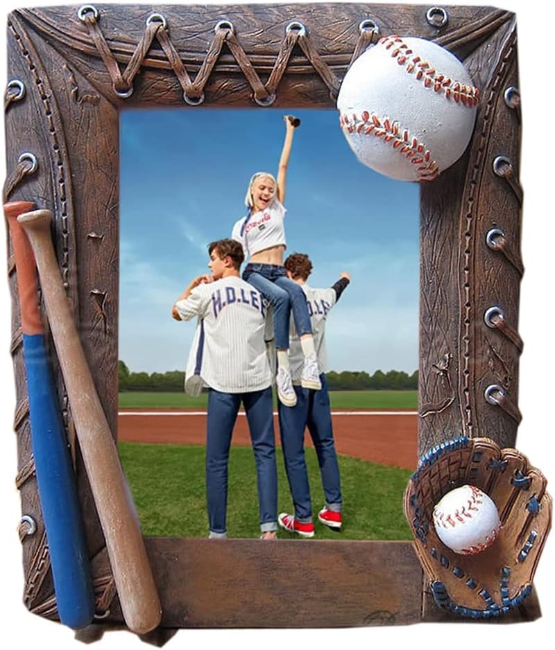 3D Baseball Photo Frame - Handmade Birthday Gift for Sports Enthusiasts