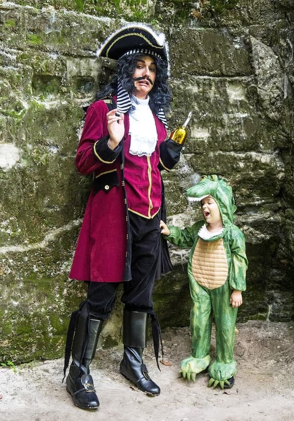 Maroon Deluxe Captain Hook Costume for Men - Halloween Outfit