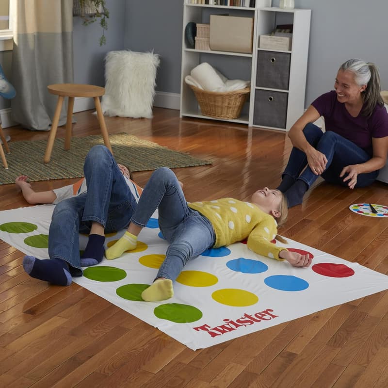 Twister Classic Game – Fun for Kids 6+, Indoor/Outdoor