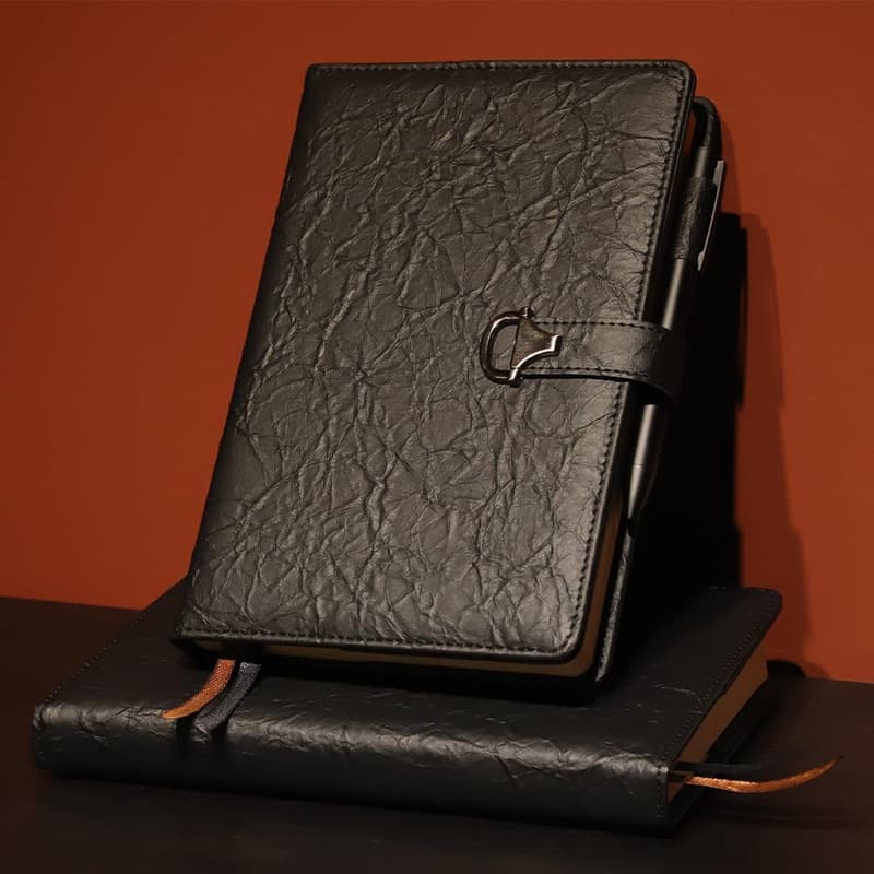 Vintage Leather Journal for Men - A5 256 Page Notebook Set