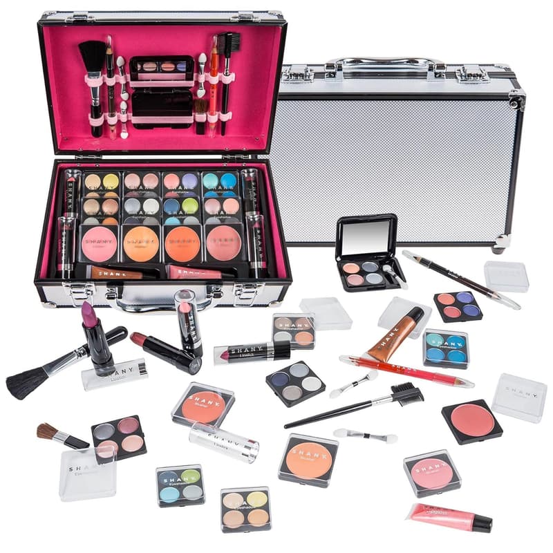Silver Professional Makeup Train Case with Reusable Aluminum Design