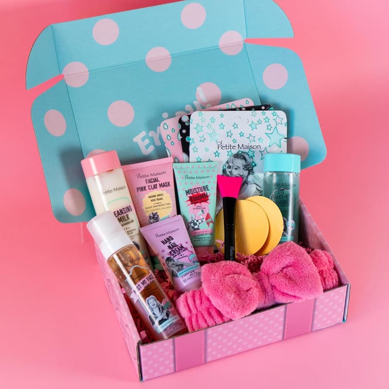 Teen Girls and Women's 13-Piece Skincare Gift Set