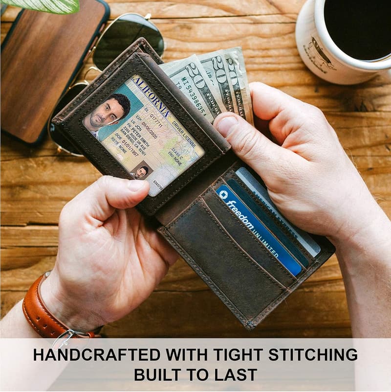 Men's RFID Blocking Leather Bifold Wallet with 8 Card Slots