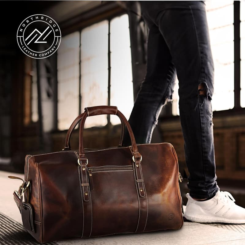 Handcrafted 20-Inch Leather Duffle Bag for Travel
