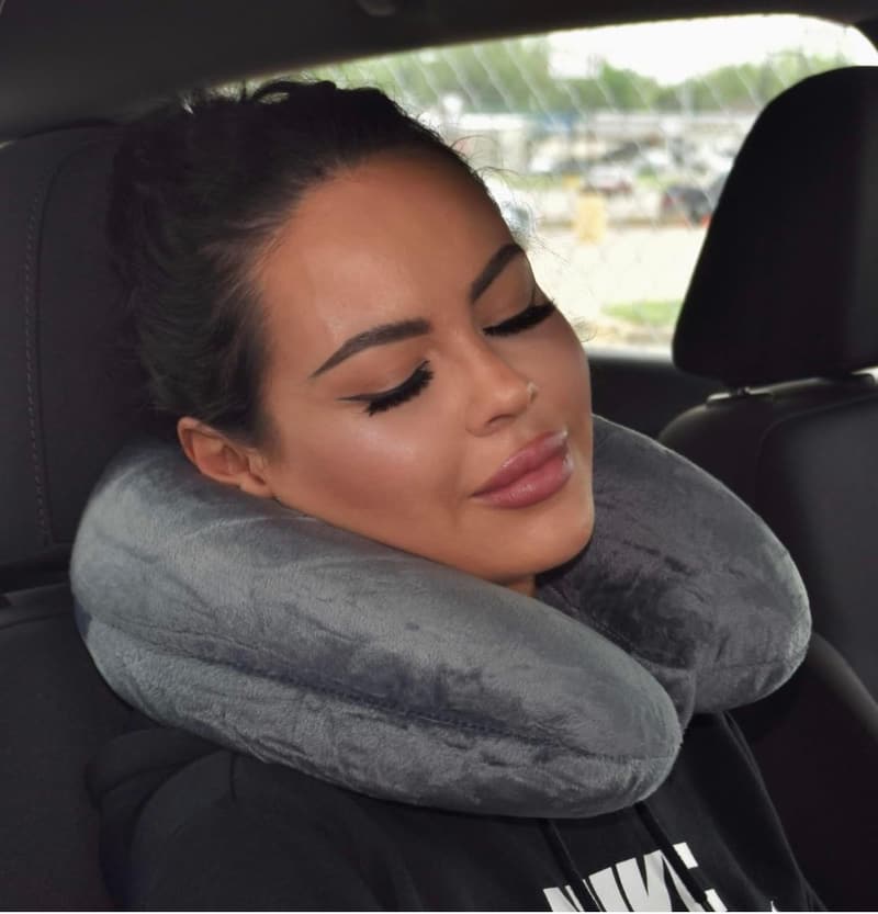 Cozy Microfiber Travel Neck Pillow – Compact & Machine Washable