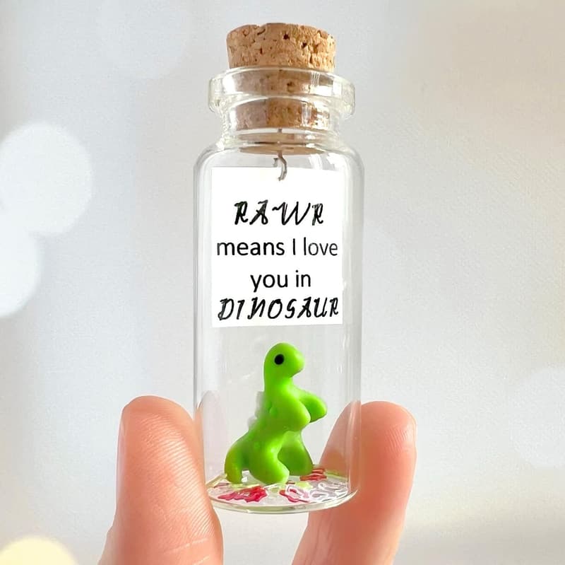 Personalized Anniversary Photo Gift Bottle for Couples