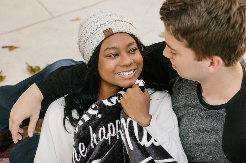 I Love You Message Throw Blanket for Couples & Friends - Dark Gray