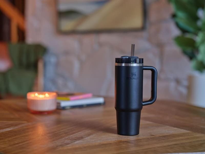 30 oz Insulated Stainless Steel Tumbler with Handle & Straw