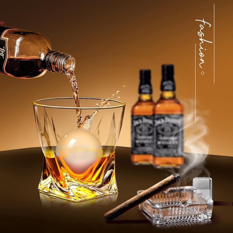 Classic Whiskey Glass Set - 11 Oz Crystal Glasses with Ice Molds