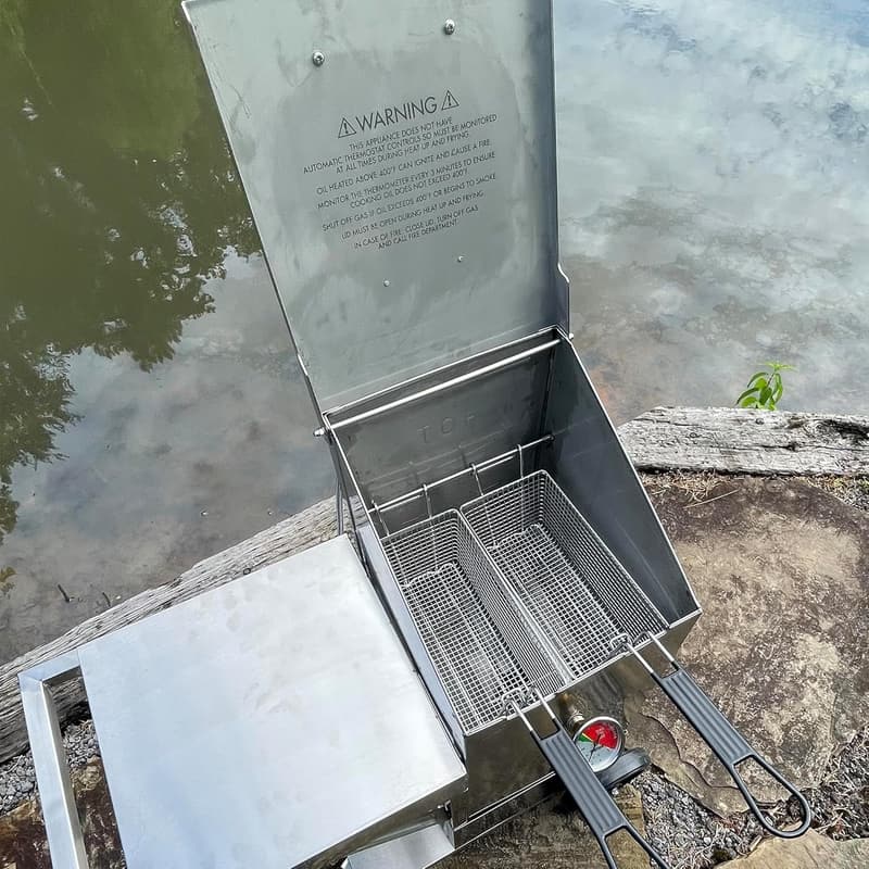 4-Gal Stainless Steel Outdoor Fryer with Cart and Accessories