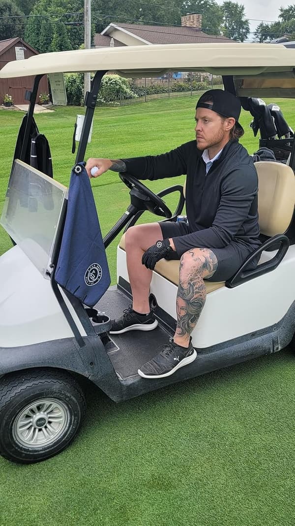 Charcoal Magnetic Golf Towel by T.A.G. Golf