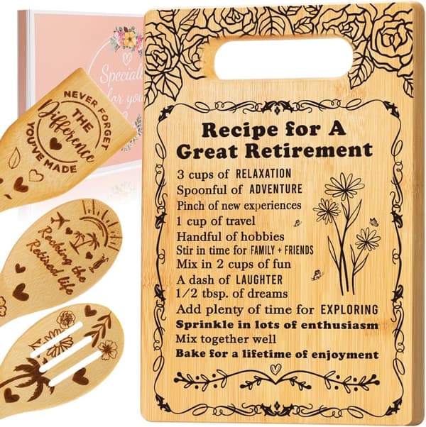 2025 Retirement Gift: Cutting Board Set for Women