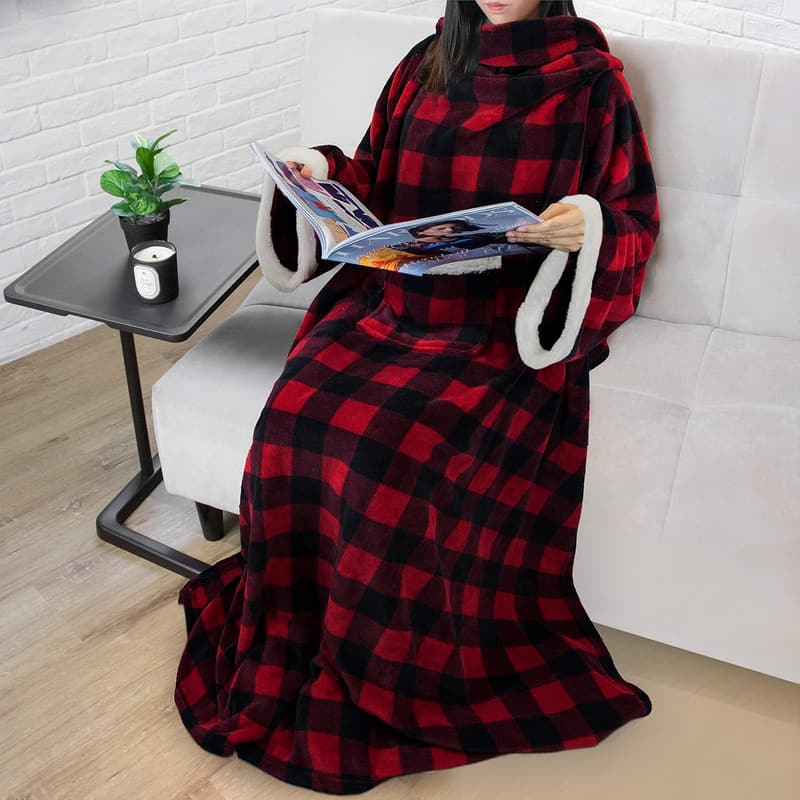 Cozy Wearable Fleece Blanket with Sleeves for Adults