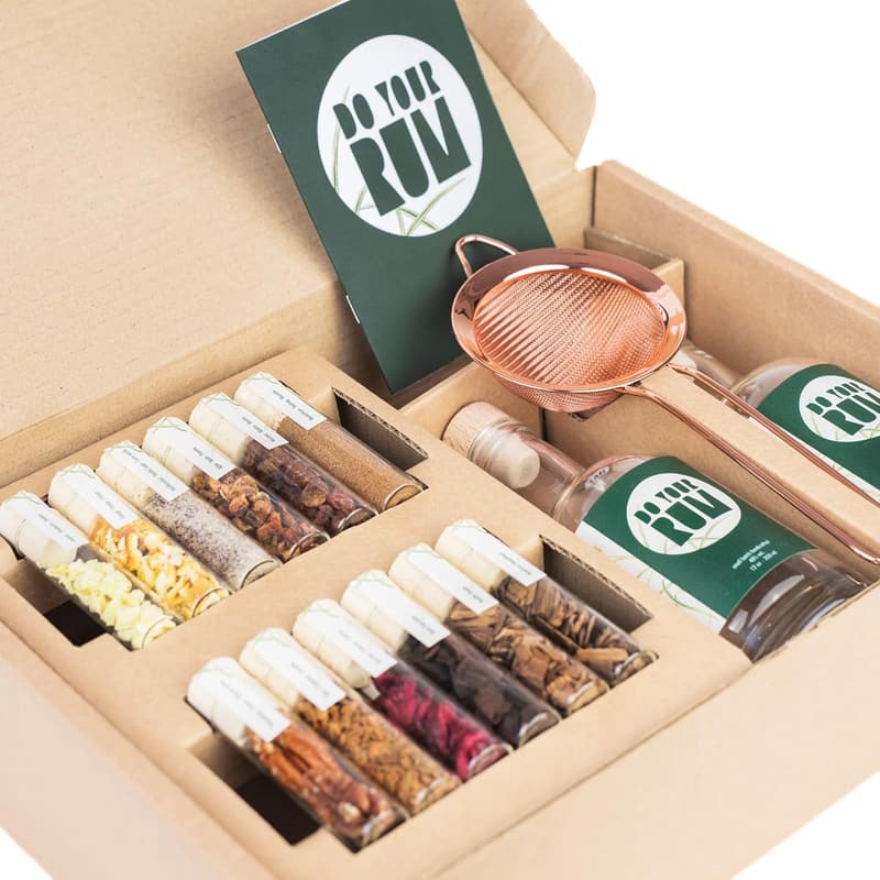 DIY Rum Making Kit | 12 Botanicals | Perfect for Birthdays