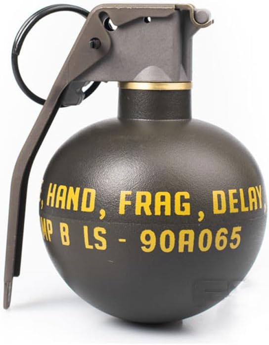Plastic M-67 Frag Grenade Model for Cosplay