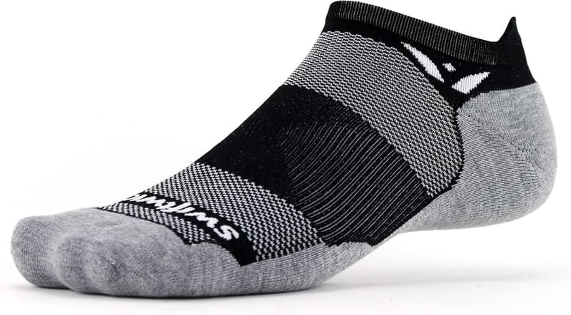 MAXUS No Show Golf & Running Socks for Men & Women - Maximum Cushion