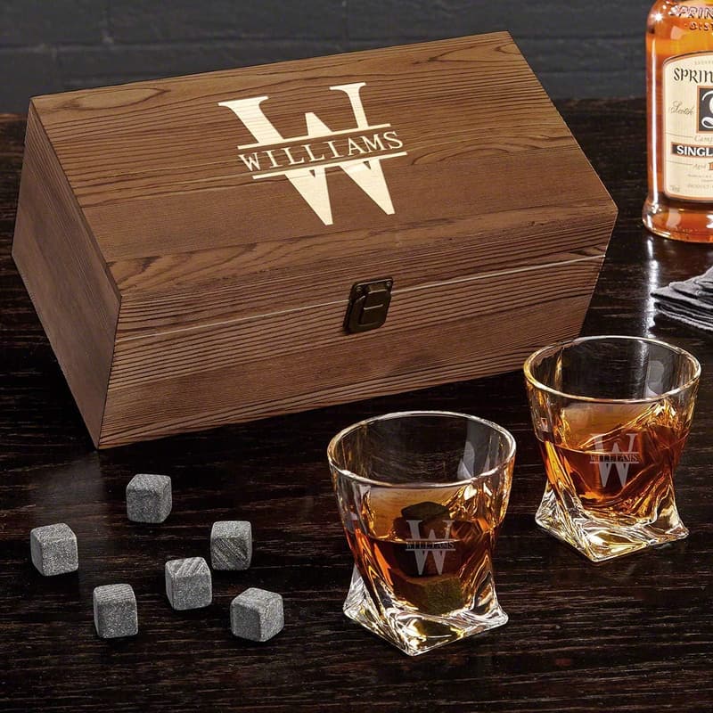 Custom Twist Whiskey Glasses Set for Men