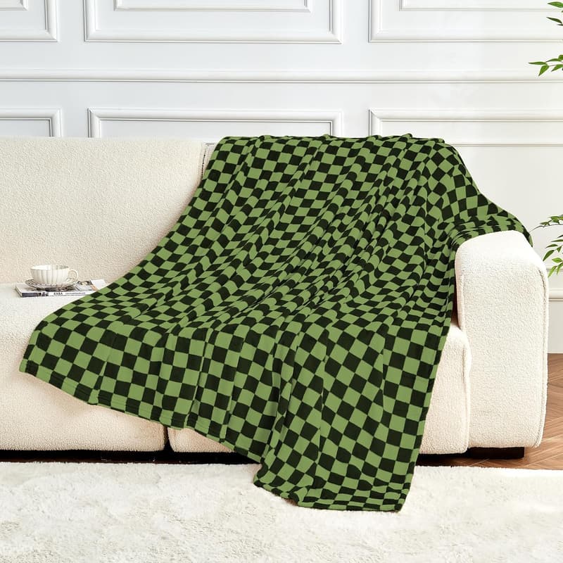 Cozy Checkered Fleece Throw Blanket for Bed or Couch, 50