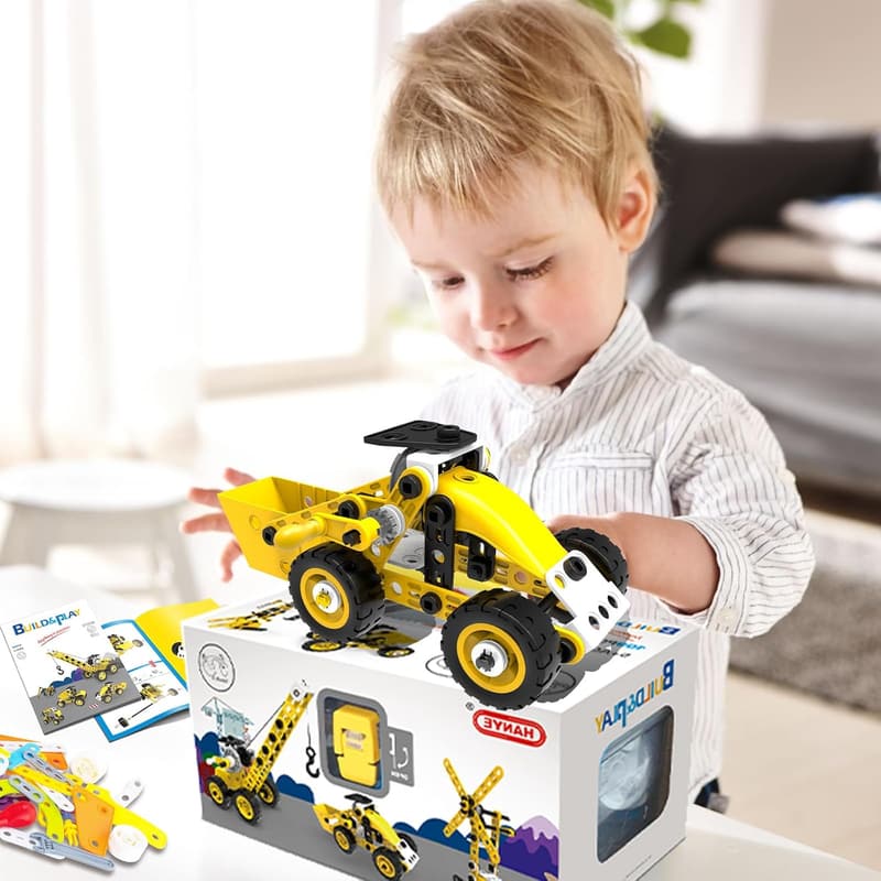 Creative Building Block Kit for Boys Age 4-9 - STEM Activities
