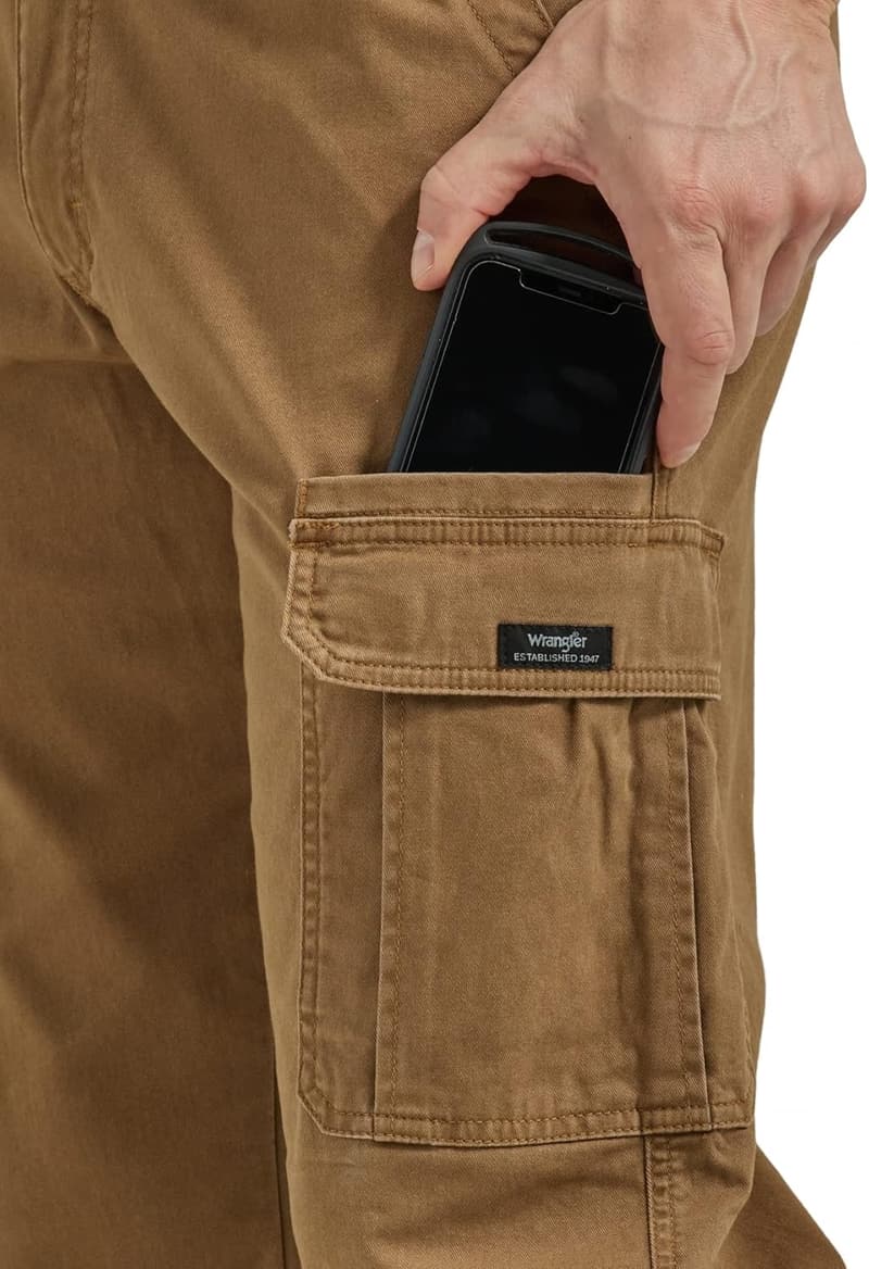 Men's Relaxed Fit Stretch Cargo Pants by Wrangler Authentics