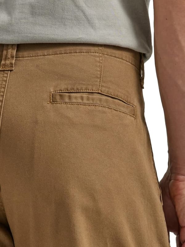 Men's Relaxed Fit Stretch Cargo Pants by Wrangler Authentics