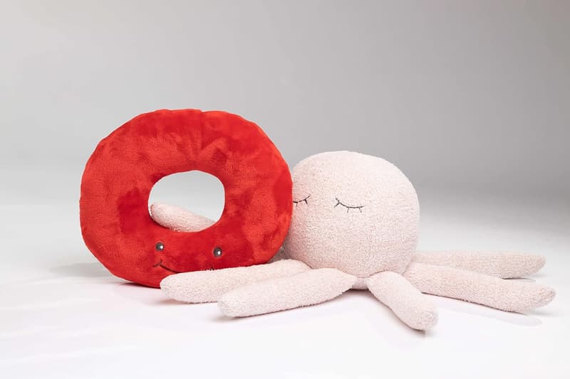 Educational Ruby Red Plush Letter O - 11
