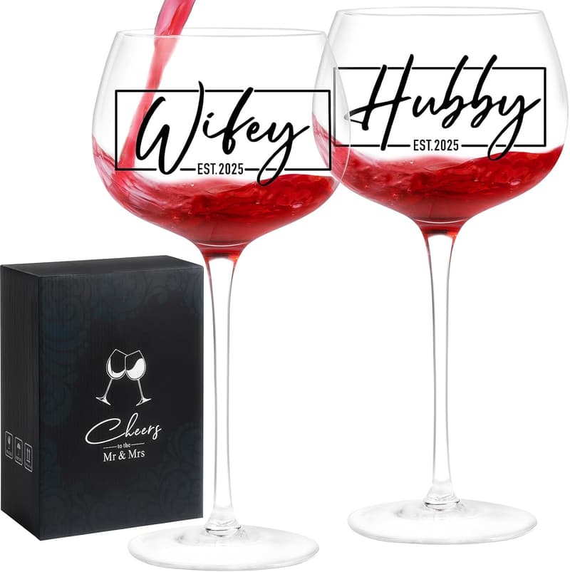 Wedding Gifts for Couples 2025 - Mr & Mrs Wedding Wine Glasses