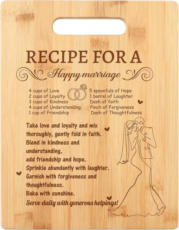 2025 Wedding Gifts: Personalized Bamboo Cutting Board for Couples
