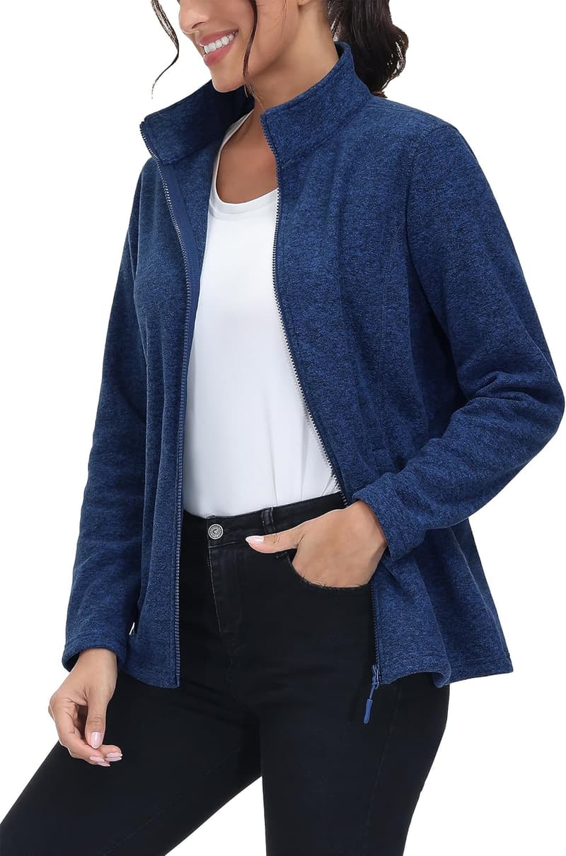 Lightweight Women's Fleece Jacket with Pockets for Hiking