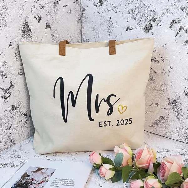 2025 Bride Tote Bag - Elegant Canvas Travel Zipper Bag