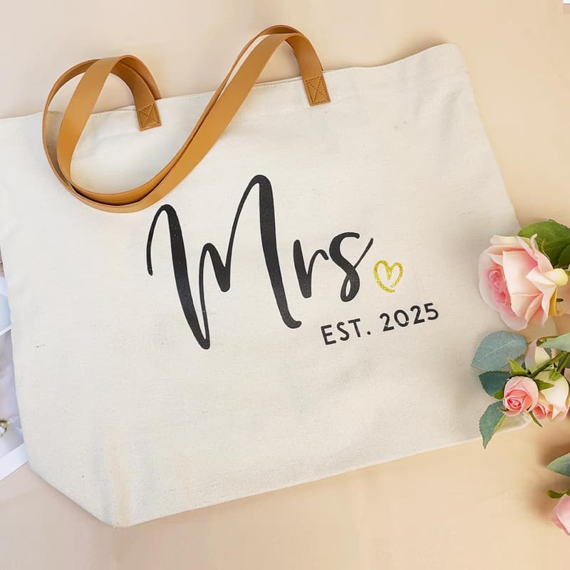 2025 Bride Tote Bag - Elegant Canvas Travel Zipper Bag