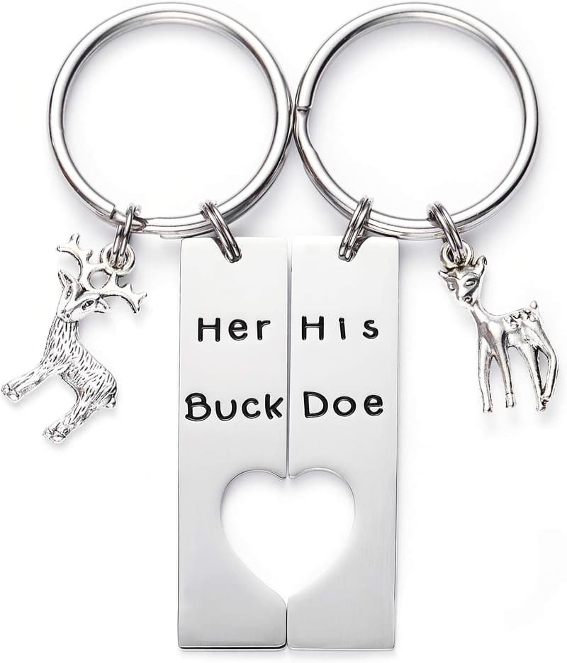 Hunting Couples Keychains - Personalized Deer Design