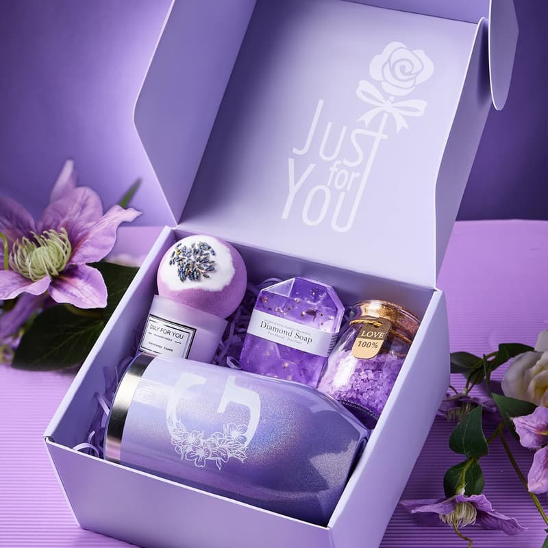 Valentine's Day Gifts for Women - Personalized Jewelry Options