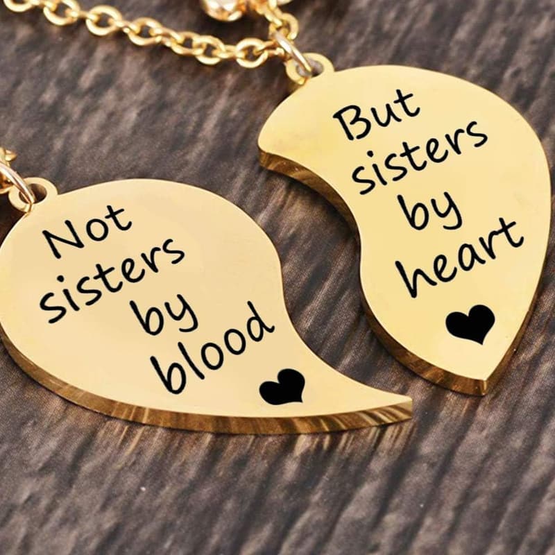 Valentine's Day Split Heart BFF Necklace Set for Women
