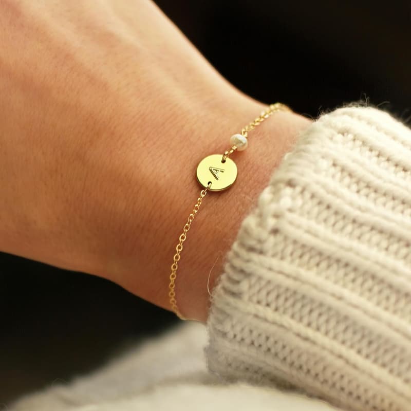 Gold Initial Pearl Bracelet for Women – Perfect Gift for Teens