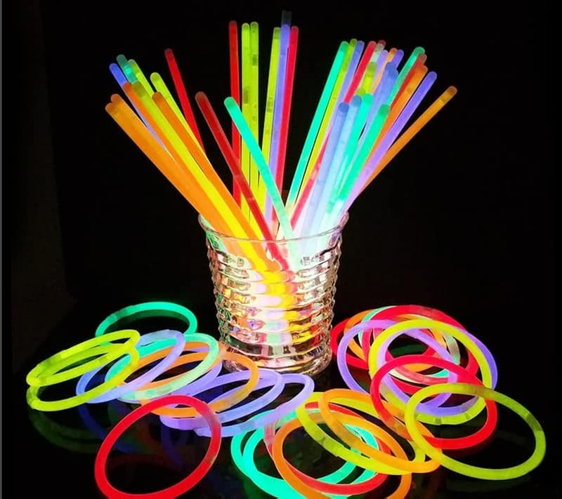 Glow Party Set - 40 Glow Sticks with Connectors