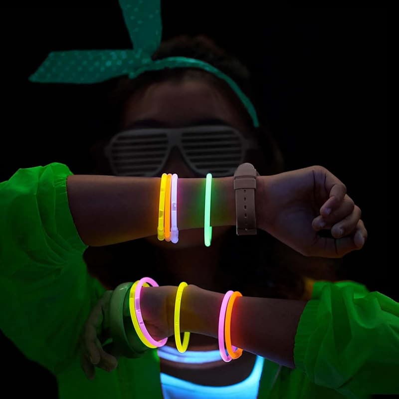 Halloween Glow Sticks Party Pack - 100 PCS 8” Glow Bracelets
