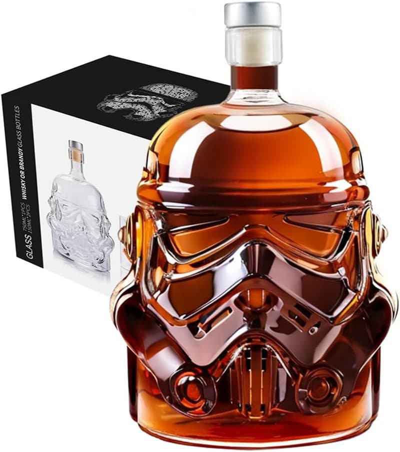 Personalized 750ml Whiskey Decanter - Creative Carafe for Men